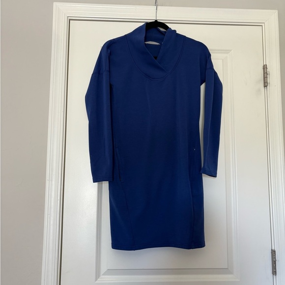Athleta Women’s Blue Wool Blend Long Sleeve Sweater Dress - Picture 3 of 10